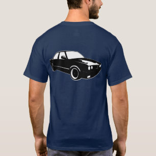 BMW E30 sedan en badge T-shirt