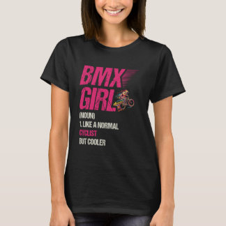 BMX meisje als normale fietser, maar koeler T-shirt
