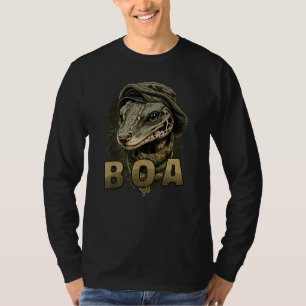 Boa Constrictor Snake in Pet en Scarf Funny Graph T-shirt