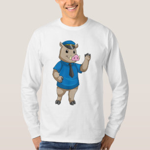 Boar als politieagent met pet van politie t-shirt