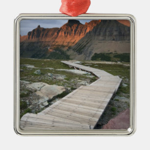 Boardwalk in Waterton Glacier International Metalen Ornament