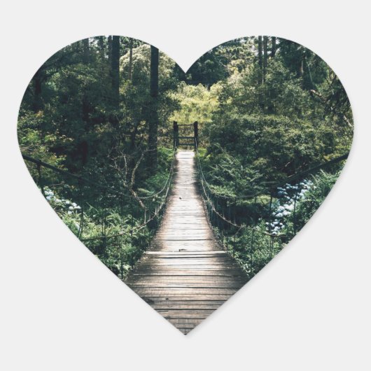 Boardwalk through door het bos hart sticker (Voorkant)