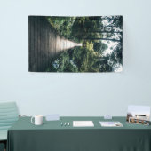 Boardwalk through door het bos spandoek (Beurs)