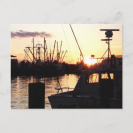 Boat op zonsondergang briefkaart