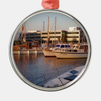 Boats in een jachthaven metalen ornament
