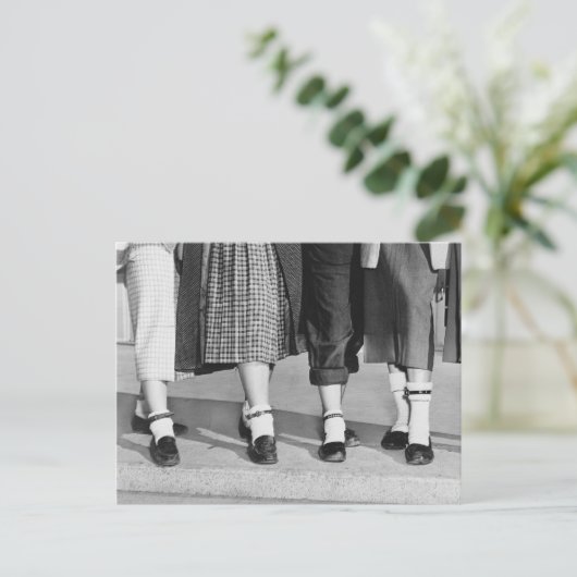 Bobby Socks, 1953 Briefkaart (Staand voorkant)