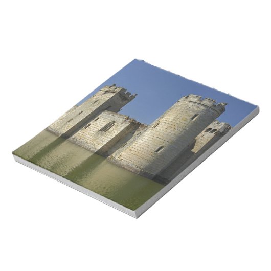 Bodiam Castle (1385), gereflecteerd in mot, Oost Notitieblok (Gedraaid)