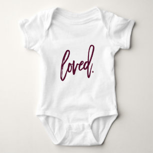Body Aimé. Typographie de script moderne de Bourgogne t