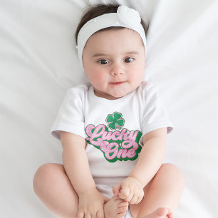 Body Bébé chanceux de la Saint-Patrick rose vert
