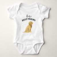 Bébé et ami à fourrure, meilleurs amis