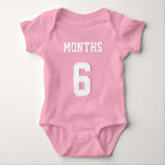 Body Bébé rose et blanc | Sports Jersey Design<br><div class="desc">Bébé rose et blanc | Sports Jersey Design ・ Baby Football Bodysuit</div>