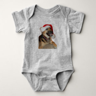Body Berger allemand portant un Casquette du Père Noël
