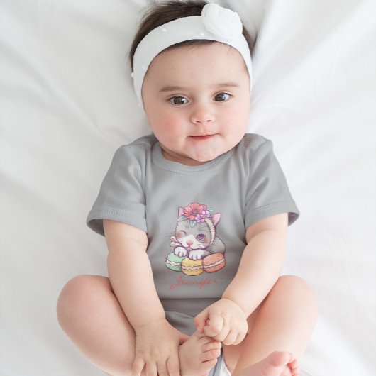 Body Chaton adorable avec macarons verts jaunes roses
