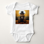 Body Chouette et progéniture dans un crépuscule orange (Devant)