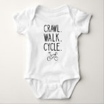 Body Cyclisme bébé, Crawl Walk Cycle<br><div class="desc">Design de typographie noire avec la citation "Crawl Walk Cycle" design adapté pour votre bébé si vous êtes un père ou une mère cycliste,  ou vous aimez Bike. et s'adapte également à temps pour un mignon petit pote cycliste Baby Faire-part,  et aussi pour Niece ou Nephew.</div>