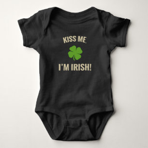 Body Embrassez-moi, je suis chemise irlandaise de béb