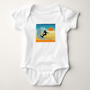 Body Fille surfeuse coucher de soleil vintage