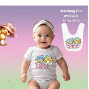 Body Filles de Pâques une poulette mignonne