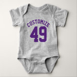 Body Gris et pourpre foncé bébé | Design Jersey Sport<br><div class="desc">Gris et pourpre foncé bébé | Sports Jersey Design ・ Baby Football Bodysuit</div>