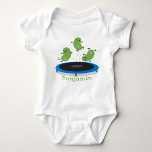 Body Haricots verts mignons sur dessin animé trampoline
