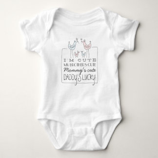 Body Je suis mignonne, le T-shirt Lucky Funny Baby de p