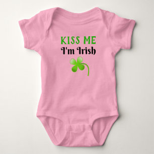 Body Kiss Me Je suis Irlandais St. Patrick's Day Green