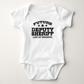 Body Le futur shérif adjoint comme mon grand-père