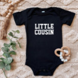 Body Little Cousin | Famille d'enfants correspondant<br><div class="desc">Vêtements imprimés personnalisés avec le graphique "Little Cousin" ou tout autre texte personnalisé. Utilisez les outils de conception pour modifier les polices de texte et les couleurs ou ajouter vos propres photos pour créer un modèle de t-shirt personnalisé. Faites votre choix parmi une grande variété de t-shirts, de débardeurs et...</div>