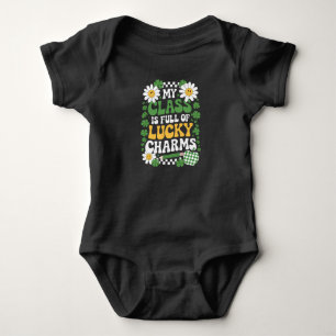Body Ma classe est pleine de charmes chanceux St Patric