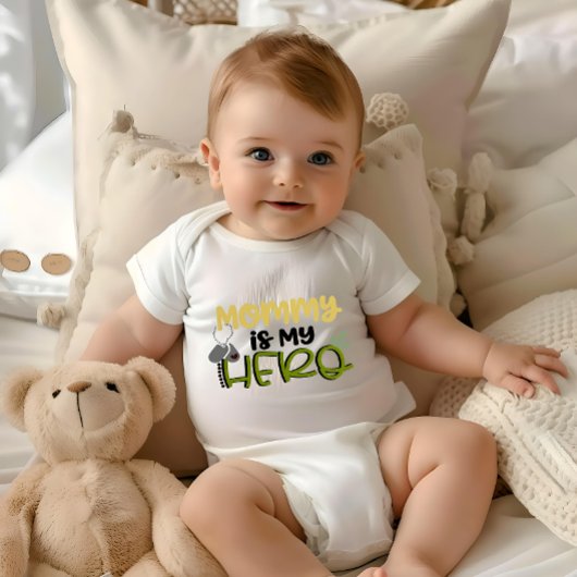 Body Maman Est Mon Héros Baby Bodysuit