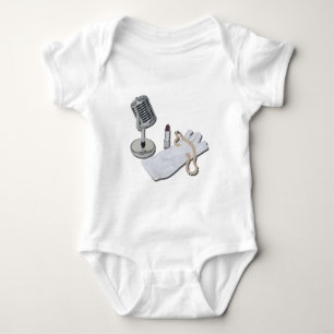 Body MicrophoneWhiteGlovesPearlsLipstick082611