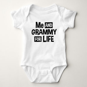 Body Moi et Grammy pendant la vie