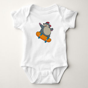 Body Mole en skate avec skateboard