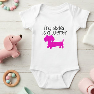 Body My Sister is a Wiener (chiot de chien)