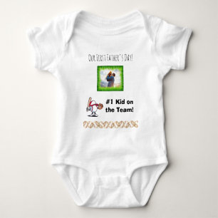 Body Notre T-Shirt pour bébé pour la première fête des