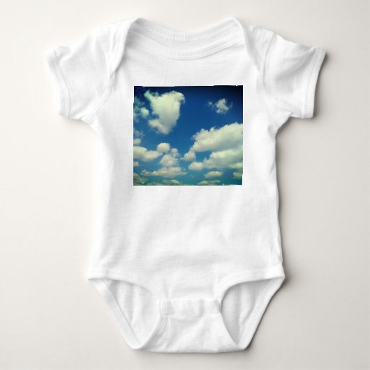 Body Nuages de bébé, sur un ciel bleu (Devant)