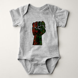 Body orgueil noir poing vert rouge pan drapeau africain
