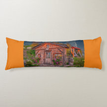 Body Pillow magisch huisje in de ochtendzon