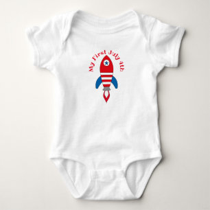 Body Première fête du 4 juillet bébé en blanc une pièce