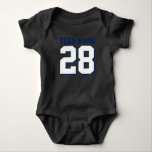 Body Red White Blue Football Jersey Sports Baby Romper<br><div class="desc">Joli maillot de football pour bébé. Maman et papa adorent le sport. C'est naturel que le bébé aussi. Mignonne tenue pour bébé en rouge, blanc et acier bleu. Vous pouvez customiser le nom et le numéro du joueur sur l'avant et l'arrière du maillot. Pas seulement pour les fans de football....</div>