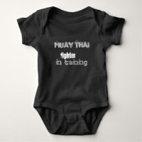 Thaïlandais de Muay - bébé dans la formation