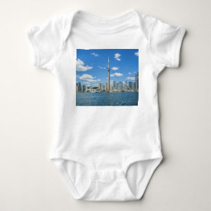 Body Toronto Skyline : Urban Canada Beauty