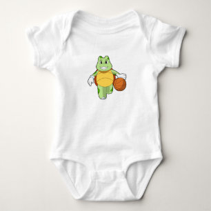 Body Tourtle as basketball player with basketball.PNG