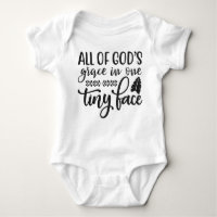 Toute la grâce de Dieu dans un minuscule visage, m