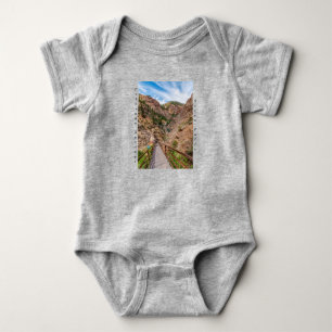 Body Vue sur le bas Sept Chutes escaliers Baby Bodysuit