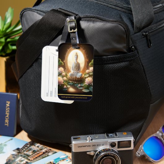 Boeddha in een vredige lotustuin bagagelabel (Voorkant & Achterkant)