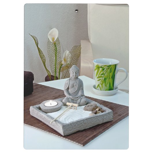 Boeddha-standbeeld in Zen Rock Garden Clipboard Klembord (Achterkant)