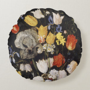 Boeket bloemen in een aardewerken vaas (1610) rond kussen
