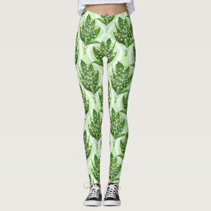 Boeket van lelie van de vallei bloemen op groen leggings