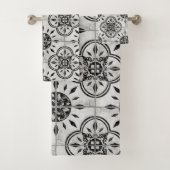 Boerderij House Damask ConcreteTile Pattern Leaf S Bad Handdoek (Insitu)